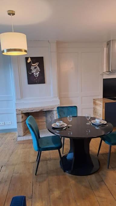 Apartamento Chez Germaine Murat  Exterior foto