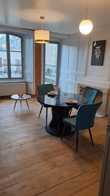 Apartamento Chez Germaine Murat  Exterior foto